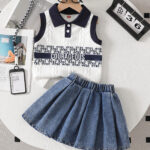 New cross-border girls' two-piece set featuring a textured knitted top and an umbrella-style denim skirt pants for spring and summer